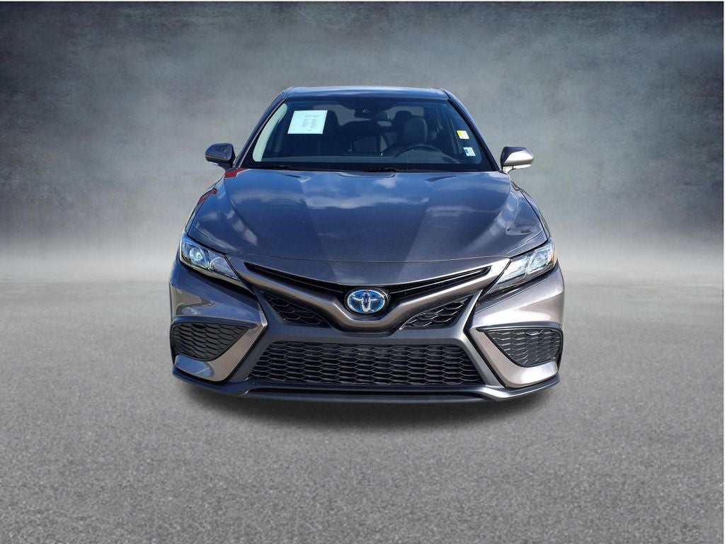 2024 Toyota Camry Hybrid SE