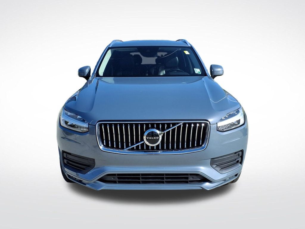 2020 Volvo XC90 T6 Momentum